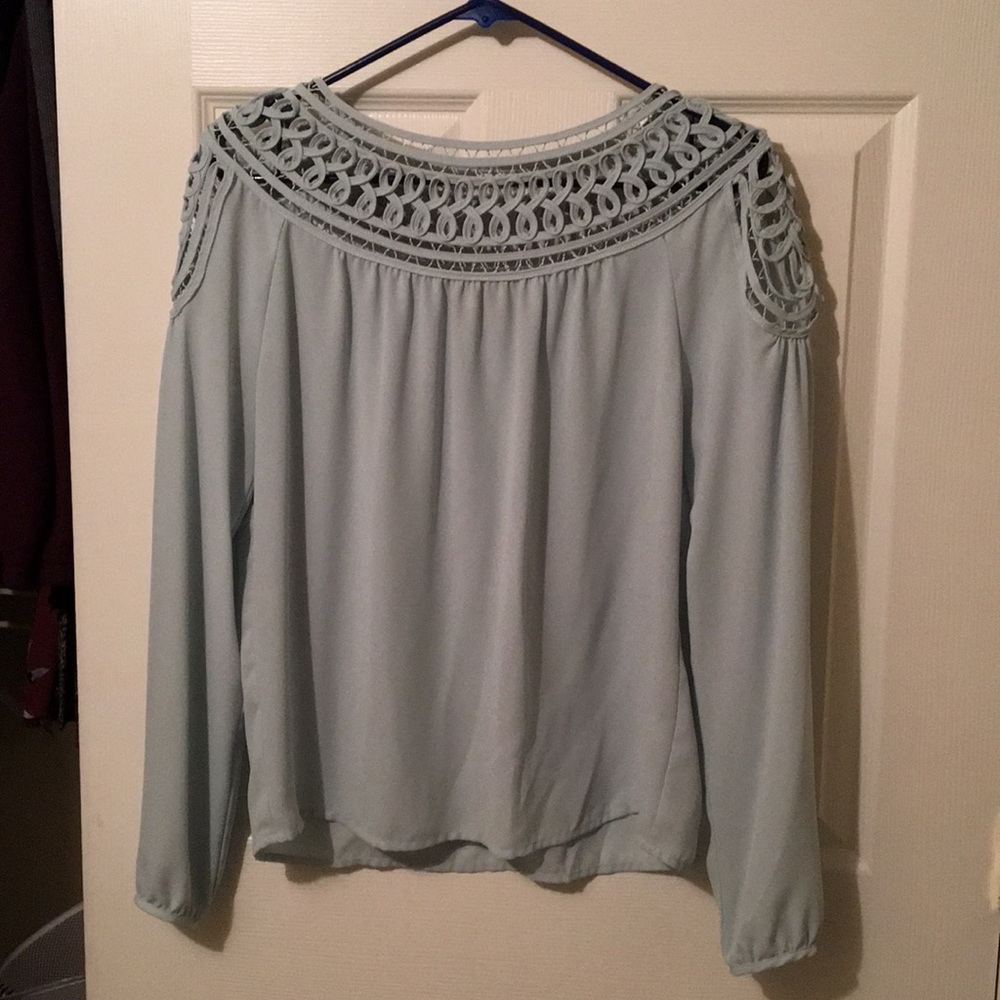 Elegant blouse forever 21